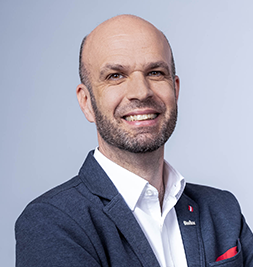  Dr. Jochen Fischer